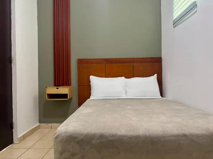 R10 Guest House San Juan